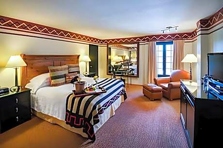 Pueblo King Accessible