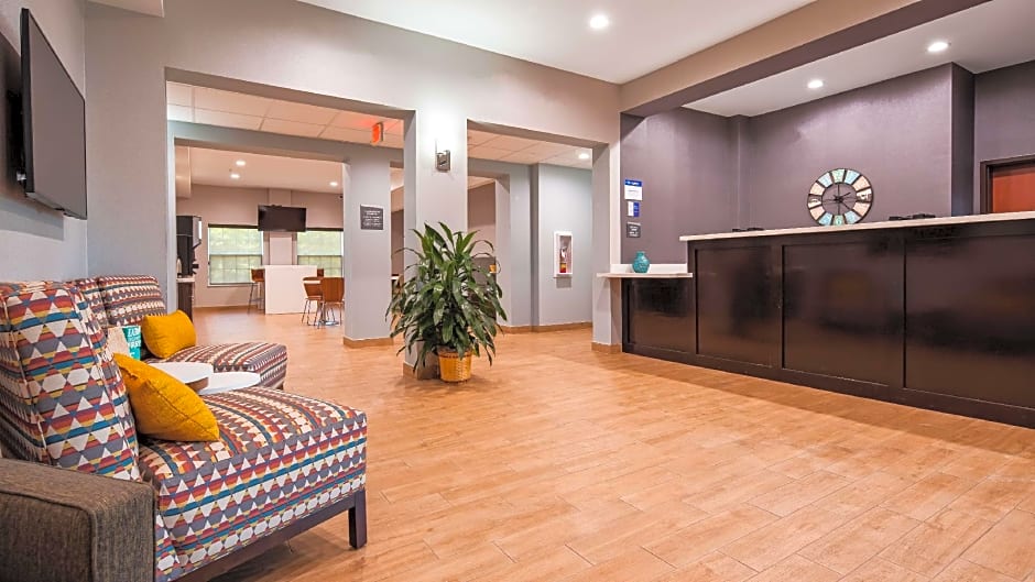 Best Western Ingleside Inn & Suites