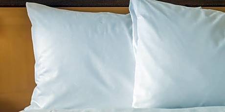 1 King bed Premium Lounge Access