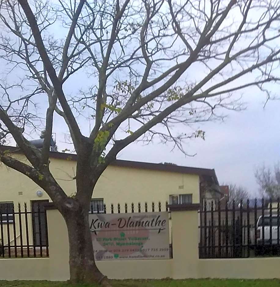 Kwa-Dlamathe Guesthouse