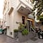Hotel Saket 27