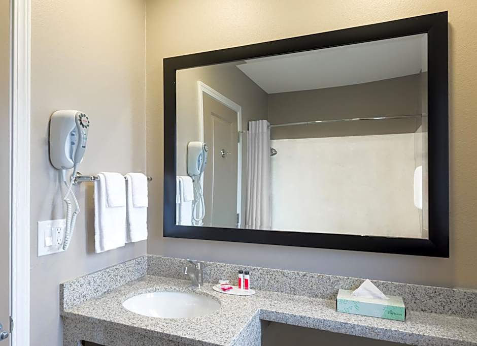 Travelodge by Wyndham Eureka