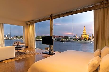 Wat Arun River View Suite