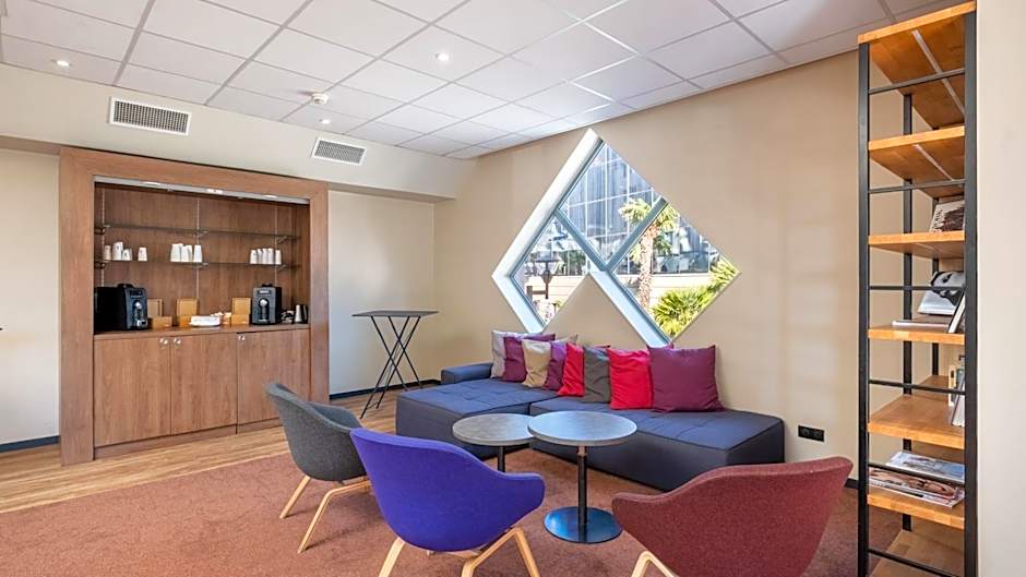 Campanile PRIME - Nice Airport