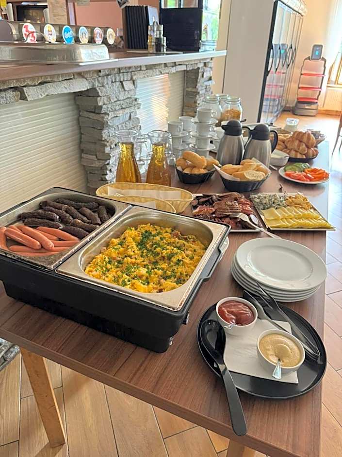 Restaurace a penzion Lutena