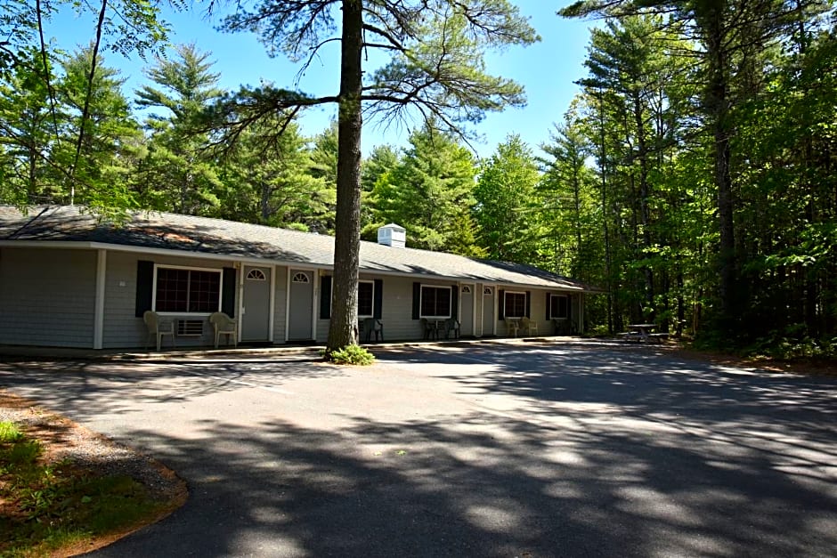 Acadia Pines Motel