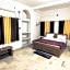 HOTEL THE APARNA RESIDENCY