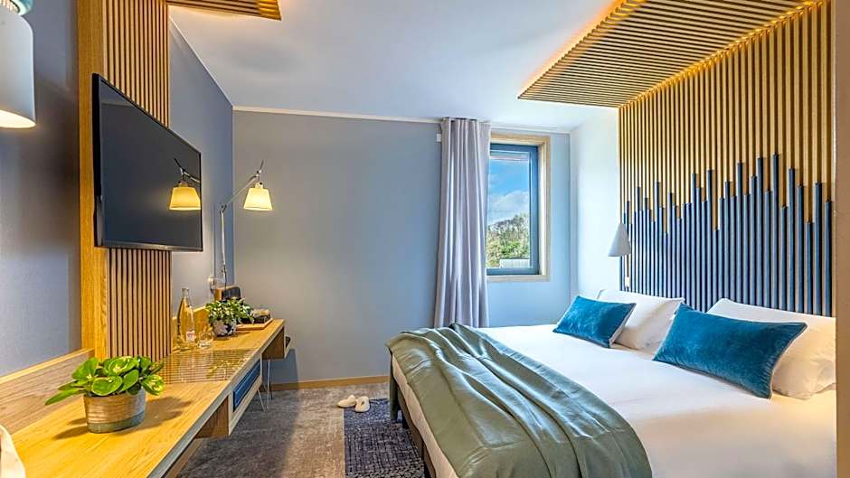 Domaine de Dolomieu, BW Premier Collection