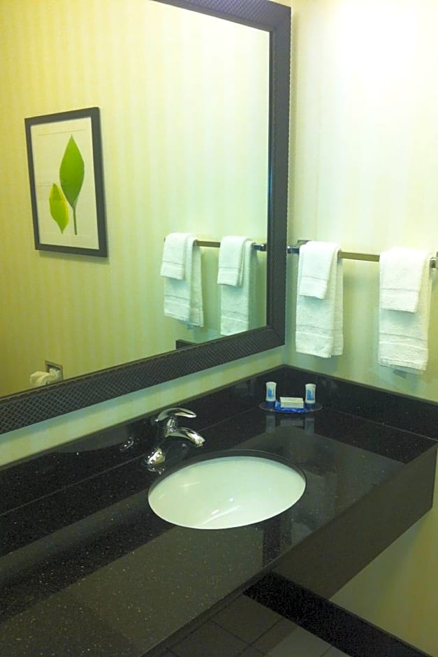 Fairfield Inn & Suites Milledgeville