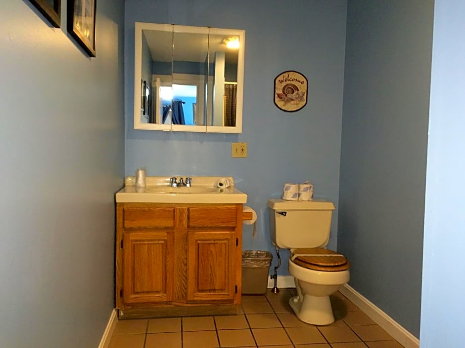 The New Oceanic Inn