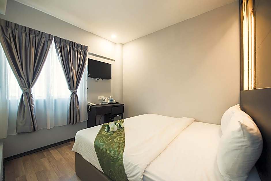 Hotel CIQ,  Wong Ah Fook