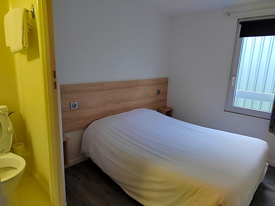 FASTHOTEL PARIS OUEST BOUAFLE