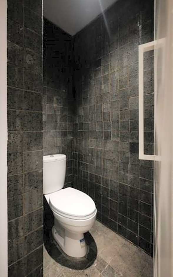 Semalam at Sun Yat Sen - SELF CHECK IN