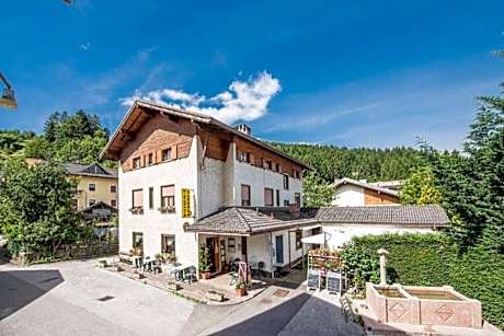 ALBERGO CAMPREGHERI