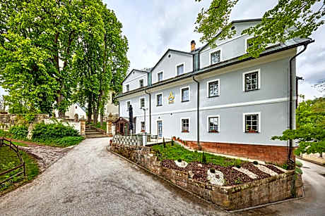 Hotel Auri