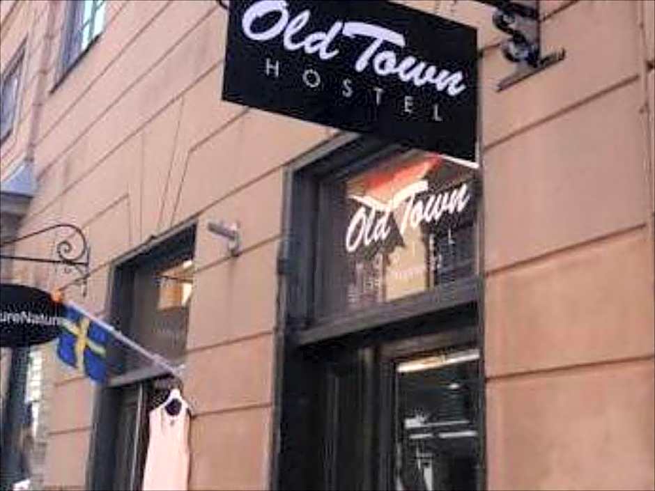 RAMILTON Old Town Hostel