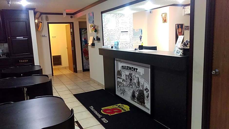 Super 8 by Wyndham Thurmont