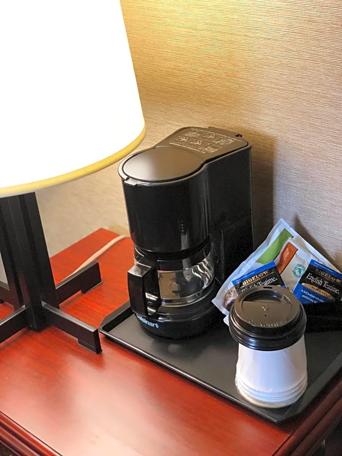 Country Inn & Suites by Radisson, San Jose International Airport, CA