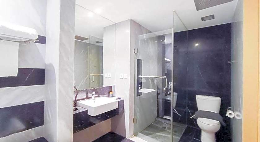 Brits Hotel Karawang