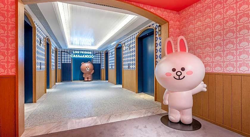LINE FRIENDS PRESENTS CASA DE AMIGO