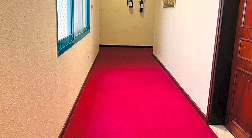 OYO 271 Parasol Hotel