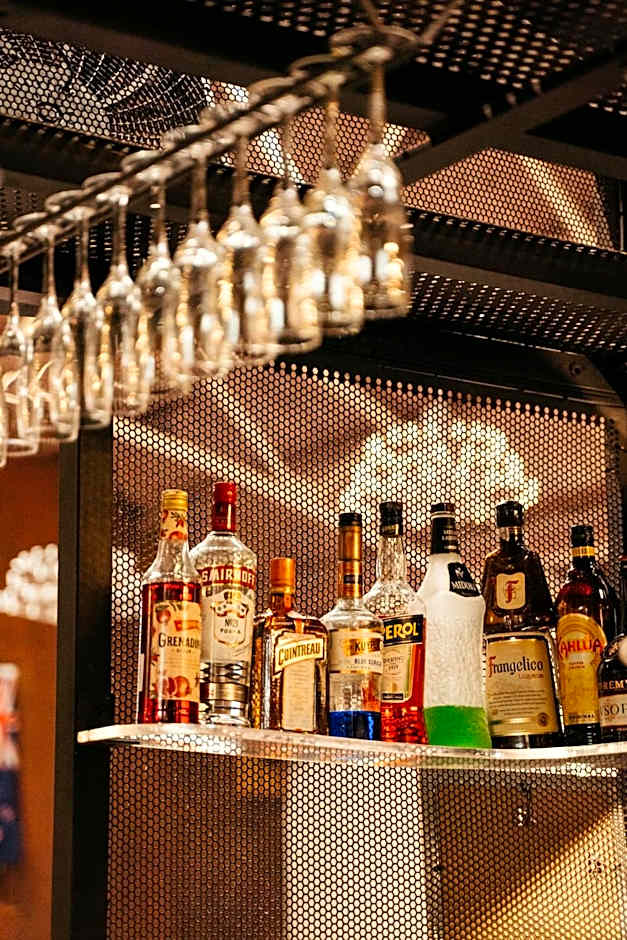 Auckland City Hotel - Hobson St