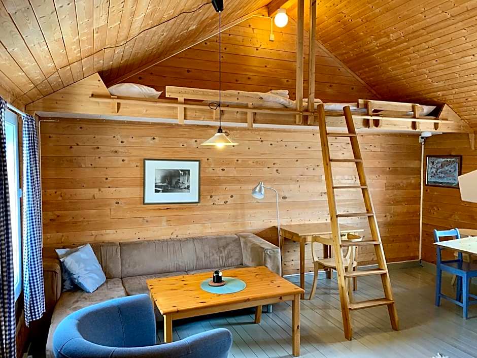 Henningsvær Rorbuer