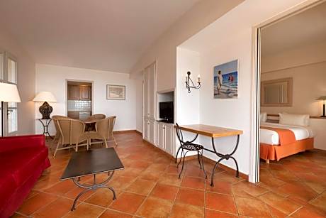 One-Bedroom Apartment with Sea View