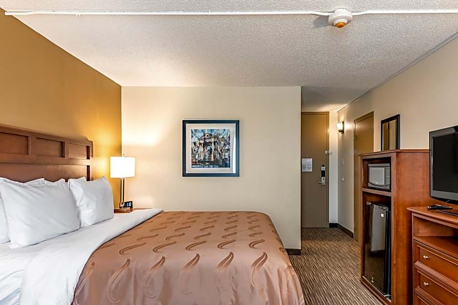 Knights Inn Bucyrus