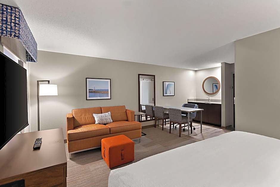 Hampton Inn By Hilton & Suites Petoskey