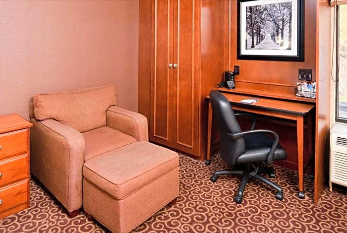 McKnight Hotel