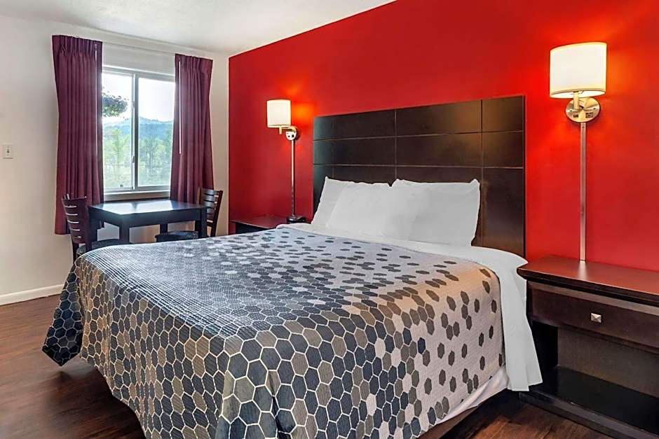 Econo Lodge Lee - Great Barrington