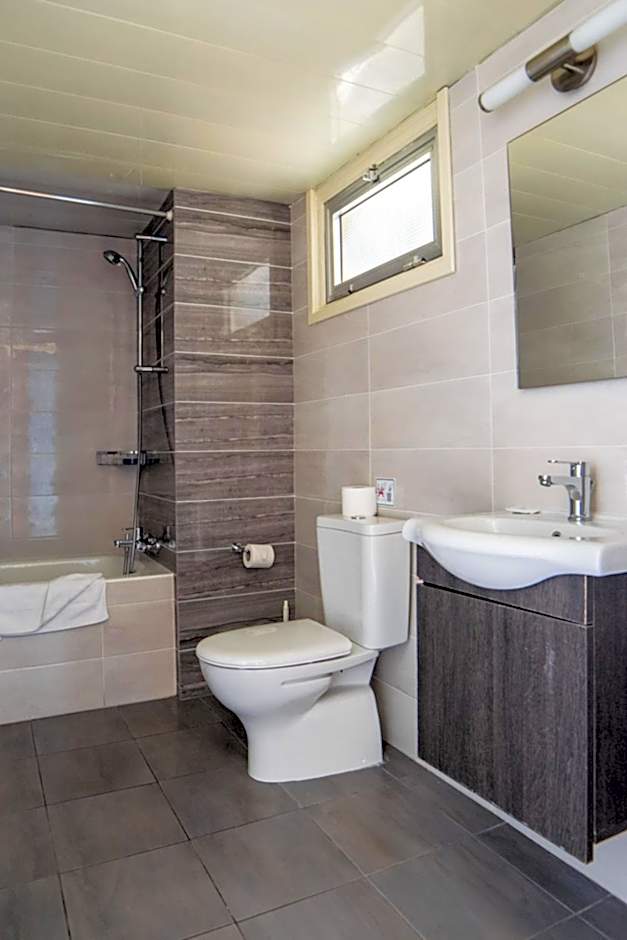 Helios Bay Hotel and Suites