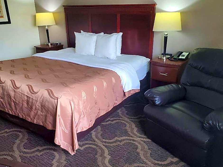 Quality Inn Prattville I-65