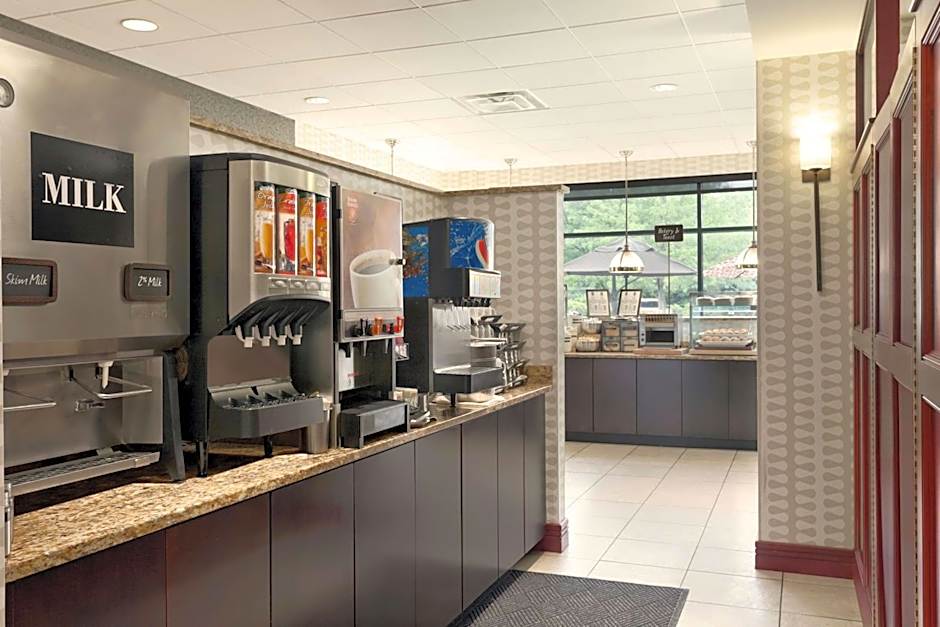 Embassy Suites by Hilton Portland