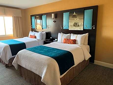 Traditional Double Room with Two Double Beds