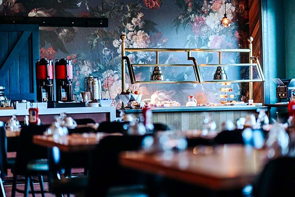 DoubleTree By Hilton Guest Suites & Conf. Center Chicago Downers Grove