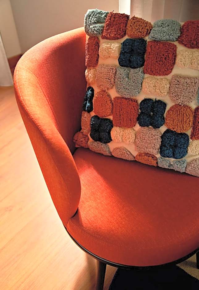 URBANAUTS STUDIOS Minelli