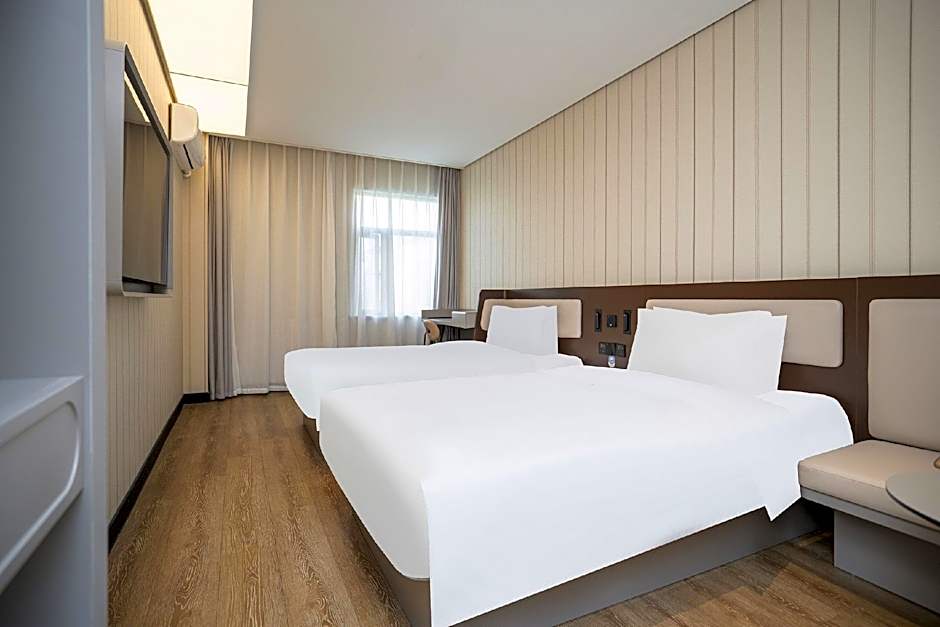 Hanting Hotel Changshu Wanda Plaza