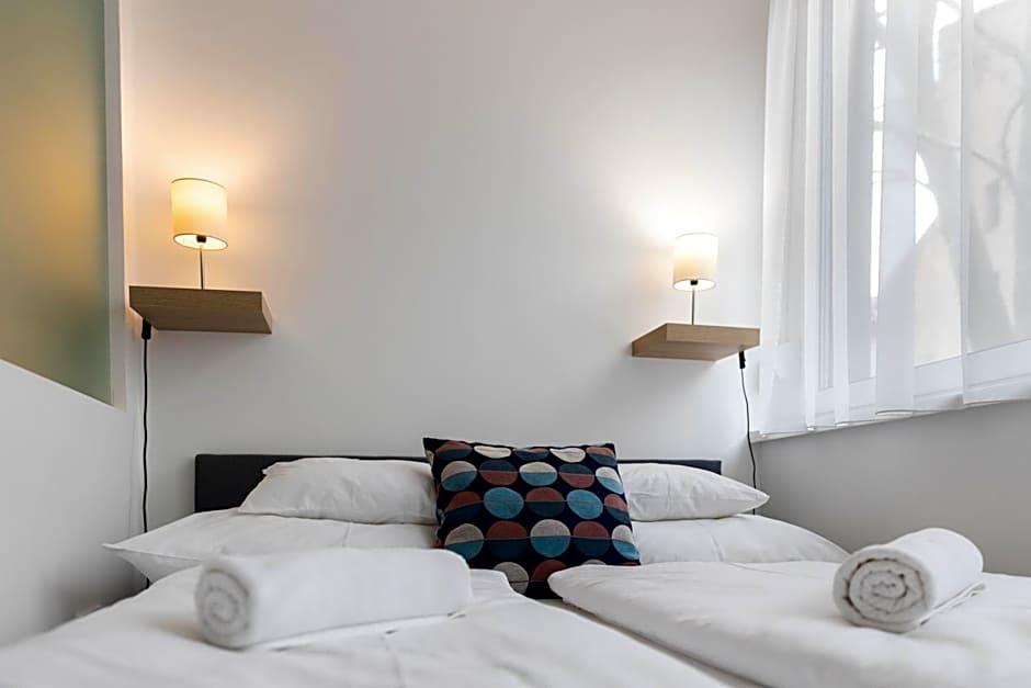 Roomstore Studio Apartments