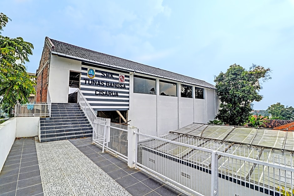 Capital O 91466 Hotel Neu Backpacker Tf Syariah