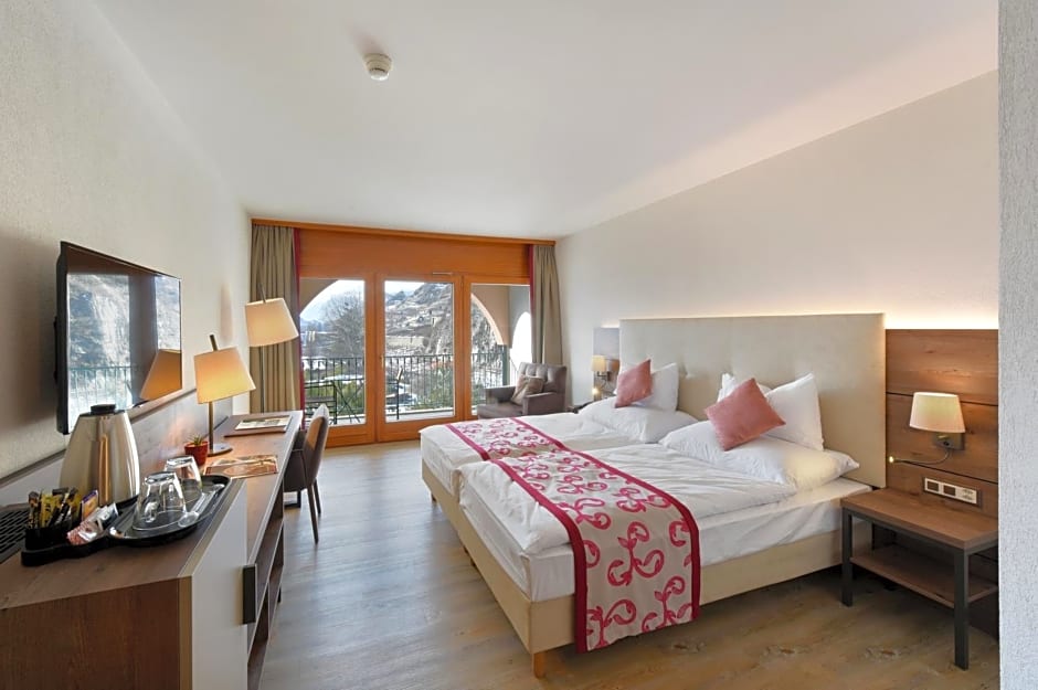 Photo 1 of 50 of Hotel des Vignes
