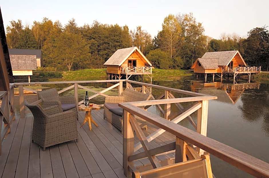 AquaLodge