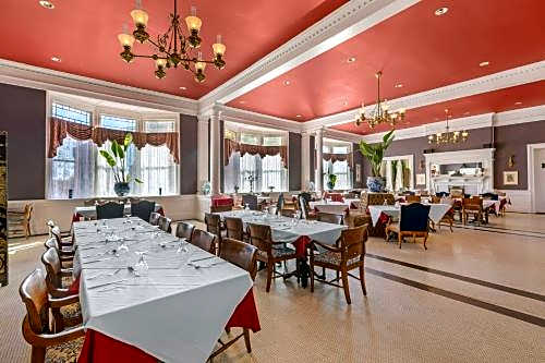 Windsor Hotel, an Ascend Collection Hotel