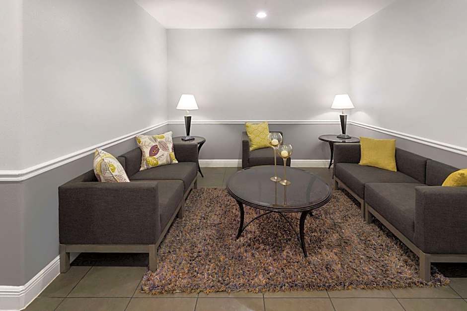 La Quinta Inn & Suites by Wyndham Austin - Cedar Park