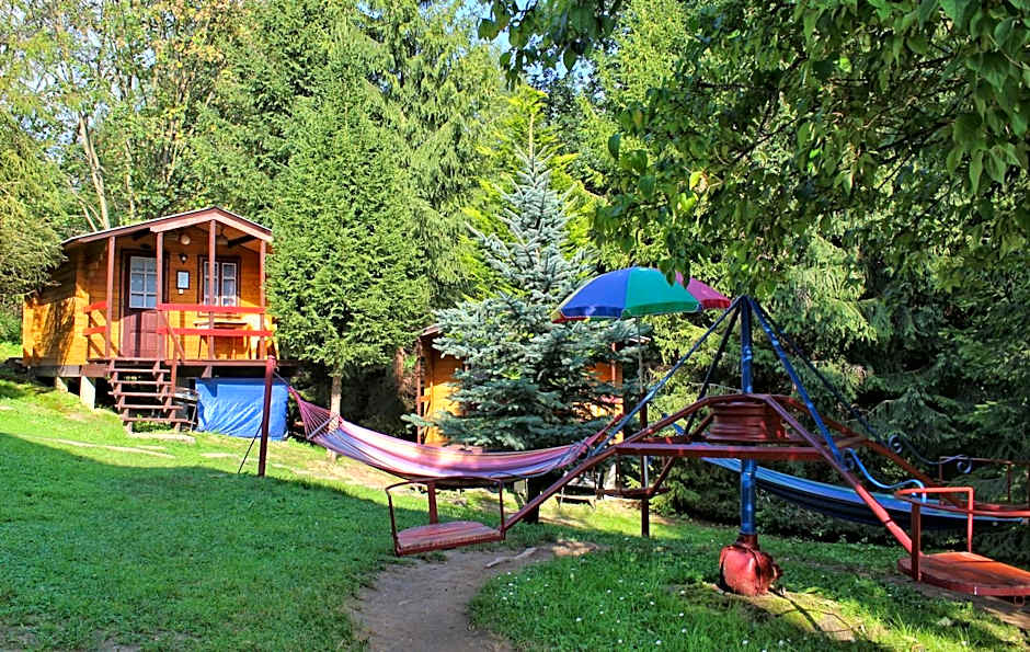 Domki i Apartamenty Pod Wzgórzem