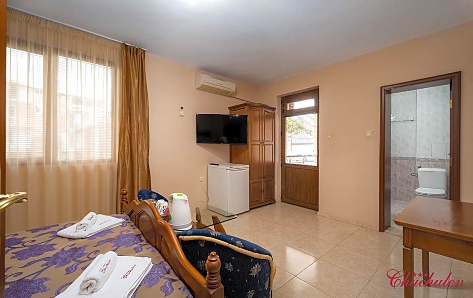 Hotel Chuchulev