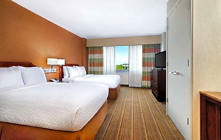 Embassy Suites By Hilton Hotel Parsippany