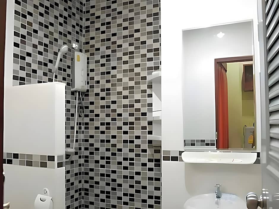 Sorrento Hotel and Residence