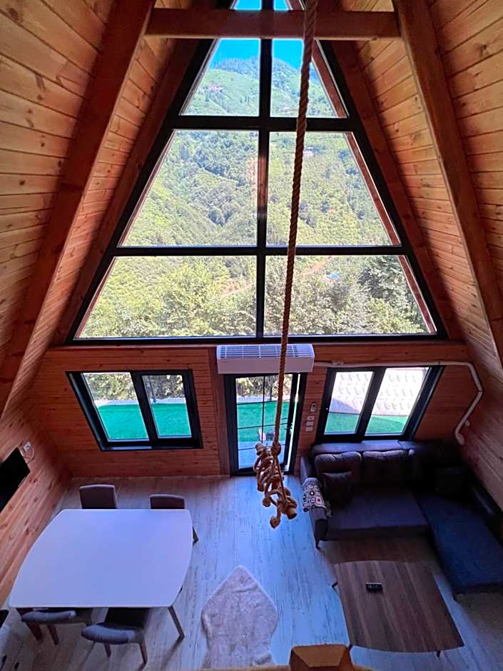 Hidden Garden Bungalow